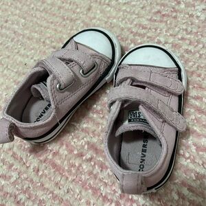 Baby Converse Size 4